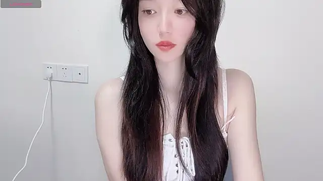 Snapshot of Queen_ww chatting on 10, 9, 2025 Queen ww online show from 10, 9, 2025