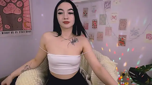 Snapshot of MonicaTess chatting on 14, 10, 2025 MonicaTess online show from 14, 10, 2025