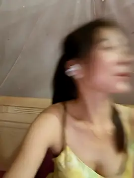 Yumyum kiw online show from 23, 10, 2025