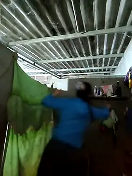 Yumyum kiw online show from 15, 12, 2025