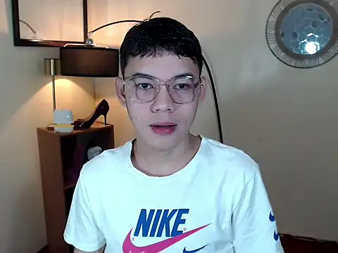 keirflorianxx online show from 6, 10, 2025