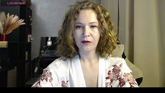 harpermoss online show from 15, 9, 2025
