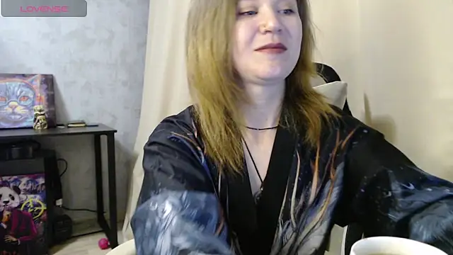 harpermoss online show from 3, 10, 2025