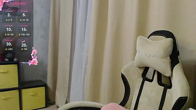 harpermoss online show from 6, 11, 2025