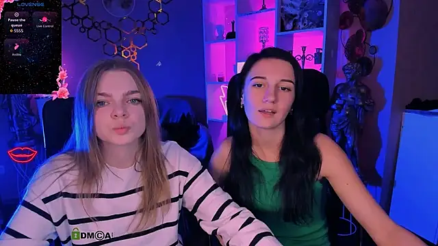 Snapshot of lia_sunset chatting on 13, 10, 2025 lia sunset online show from 13, 10, 2025