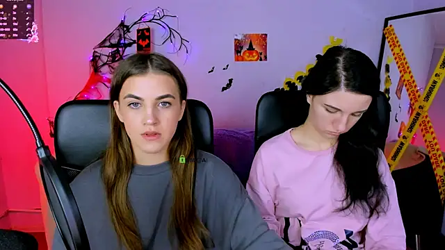 Snapshot of lia_sunset chatting on 1, 11, 2025 lia sunset online show from 1, 11, 2025