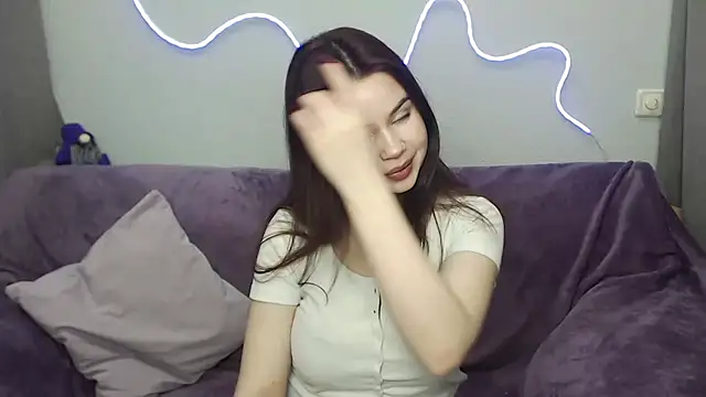 Snapshot of GloriyaDre chatting on 13, 11, 2025 GloriyaDre online show from 13, 11, 2025