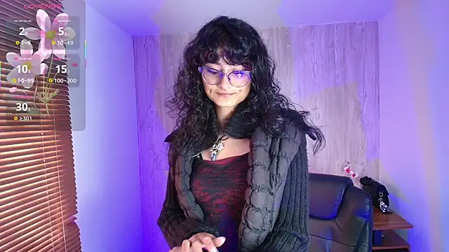LilyRouset online show from 24, 9, 2025