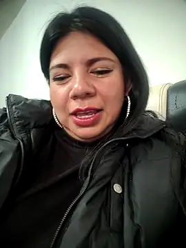 Snapshot of kinky_momm chatting on 14, 2, 2026 kinky momm online show from 14, 2, 2026