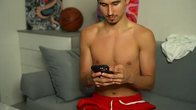 Snapshot of DanyX_ chatting on 10, 9, 2025 DanyX online show from 10, 9, 2025