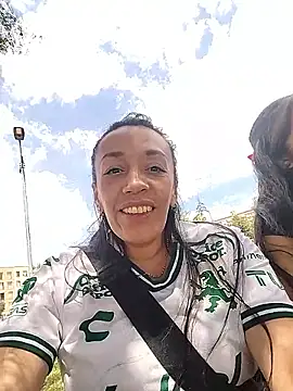 Shantey Laurent online show from 9, 2, 2026