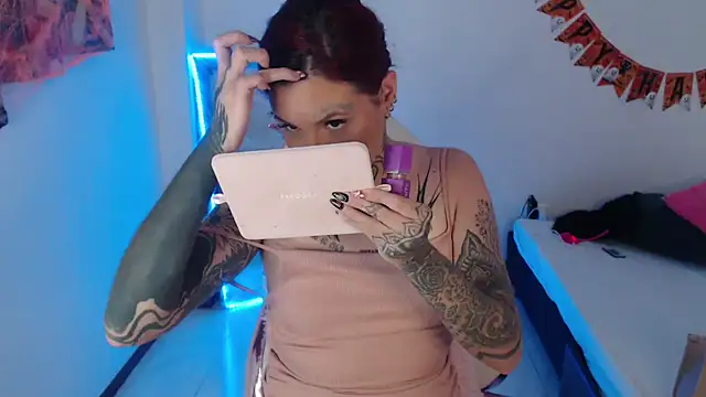 Maddy Vicius19 online show from 24, 10, 2025