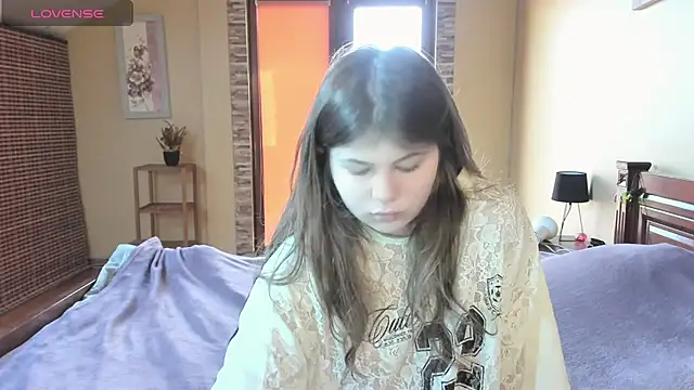 Lilly Jess online show from 19, 10, 2025