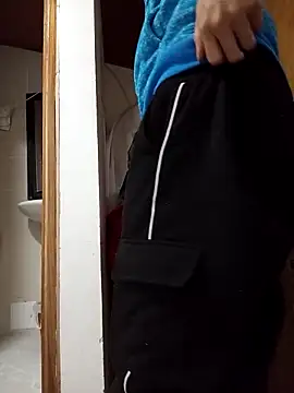 Snapshot of kittymutant99 chatting on 26, 2, 2026 kittymutant99 online show from 26, 2, 2026