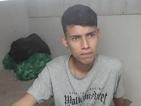 Snapshot of asbeell_grigory chatting on 24, 11, 2025 asbeell grigory online show from 24, 11, 2025