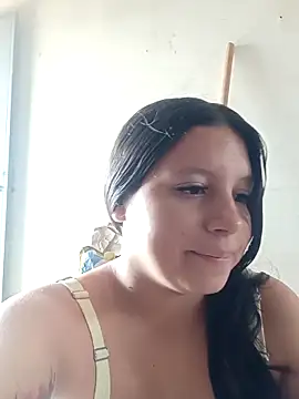Snapshot of Shell_Latina chatting on 25, 9, 2025 Shell Latina online show from 25, 9, 2025