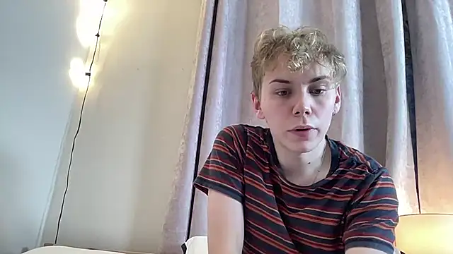 scottishtwink01 online show from 10, 9, 2025