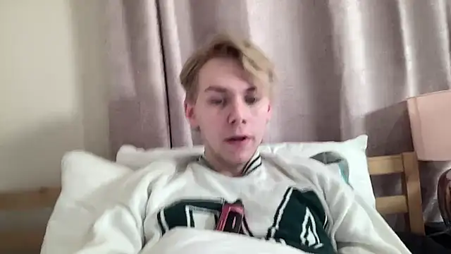 scottishtwink01 online show from 2, 10, 2025