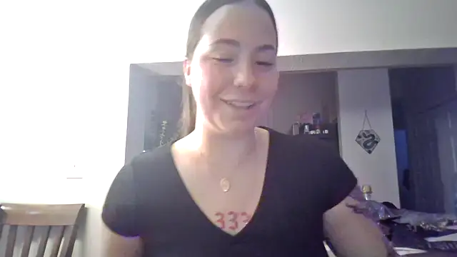 Snapshot of abimusic99 chatting on 8, 9, 2025 abimusic99 online show from 8, 9, 2025