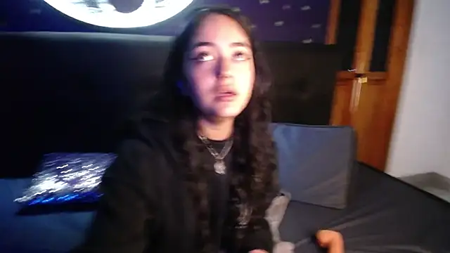 Snapshot of Fairy_marie12 chatting on 18, 9, 2025 Fairy marie12 online show from 18, 9, 2025