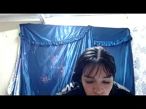 Snapshot of sharon-candy12 chatting on 12, 9, 2025 sharon-candy12 online show from 12, 9, 2025