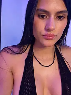Snapshot of juliana1920 chatting on 11, 9, 2025 juliana1920 online show from 11, 9, 2025