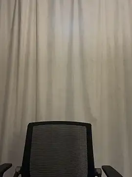 Snapshot of wly2028 chatting on 10, 10, 2025 wly2028 online show from 10, 10, 2025