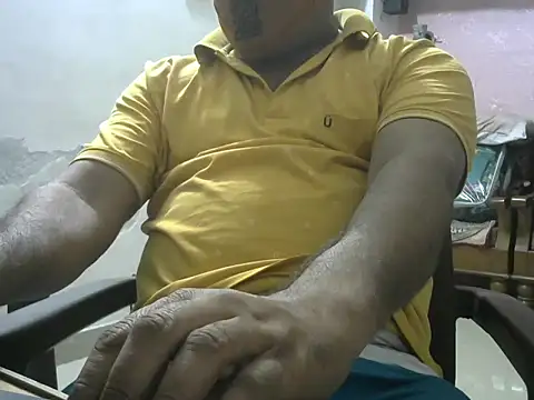 Famit025 online show from 17, 12, 2025