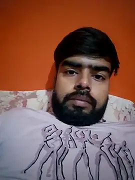 Snapshot of soniriyaa010101 chatting on 22, 10, 2025 soniriyaa010101 online show from 22, 10, 2025