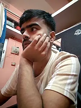 Snapshot of soniriyaa010101 chatting on 14, 11, 2025 soniriyaa010101 online show from 14, 11, 2025