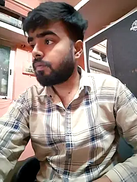 Snapshot of soniriyaa010101 chatting on 4, 12, 2025 soniriyaa010101 online show from 4, 12, 2025