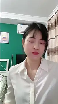 xuanxuanOo online show from 23, 9, 2025