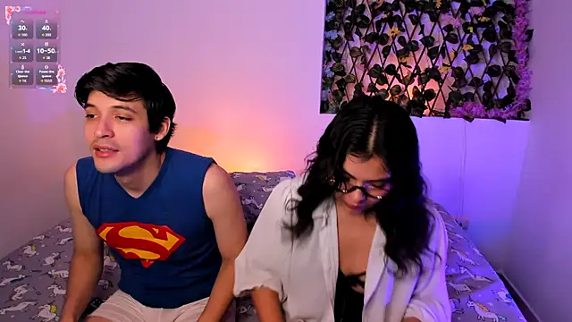 Snapshot of kylietimothee chatting on 28, 11, 2025 kylietimothee online show from 28, 11, 2025