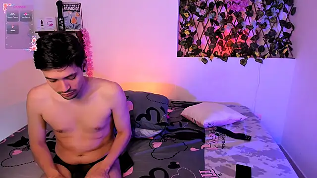 Snapshot of kylietimothee chatting on 11, 1, 2026 kylietimothee online show from 11, 1, 2026