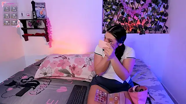 Snapshot of kylietimothee chatting on 1, 3, 2026 kylietimothee online show from 1, 3, 2026