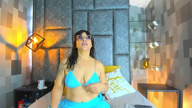 Jenni Zeller online show from 11, 10, 2025