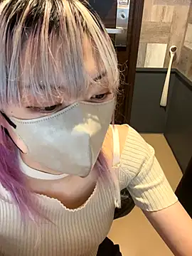 Snapshot of naginagisan chatting on 26, 10, 2025 naginagisan online show from 26, 10, 2025