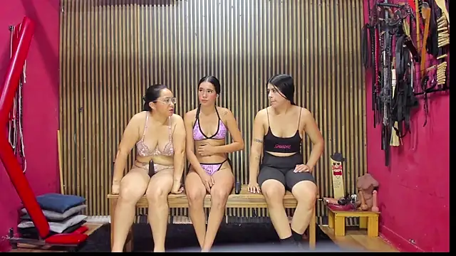 Snapshot of VantablackBDSMShow_ chatting on 9, 3, 2026 VantablackBDSMShow online show from 9, 3, 2026