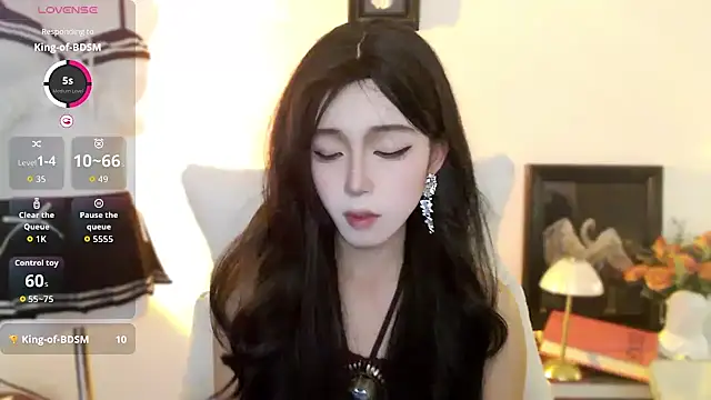 Snapshot of Wfrost0707 chatting on 10, 11, 2025 Wfrost0707 online show from 10, 11, 2025