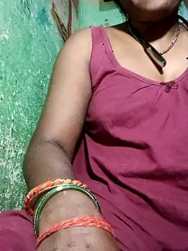 Snapshot of SweetKomal89 chatting on 30, 10, 2025 SweetKomal89 online show from 30, 10, 2025