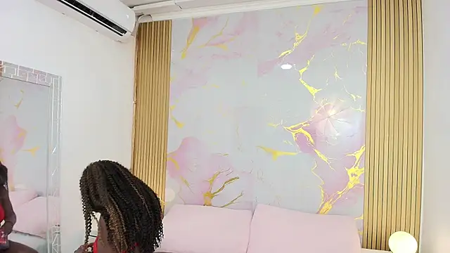 AlishaDixon online show from 28, 10, 2025