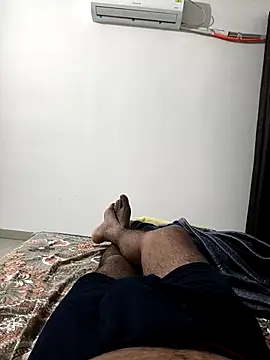 Snapshot of Chanderi19 chatting on 17, 2, 2026 Chanderi19 online show from 17, 2, 2026