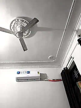 Snapshot of Chanderi19 chatting on 21, 2, 2026 Chanderi19 online show from 21, 2, 2026