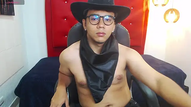 titanxero online show from 29, 10, 2025