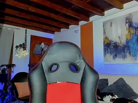 Snapshot of katy___deliz chatting on 24, 10, 2025 katy deliz online show from 24, 10, 2025