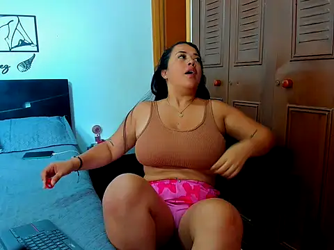 Allison 21  online show from 14, 12, 2025