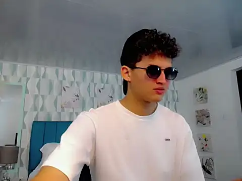 Snapshot of Axel_savage chatting on 26, 9, 2025 Axel savage online show from 26, 9, 2025