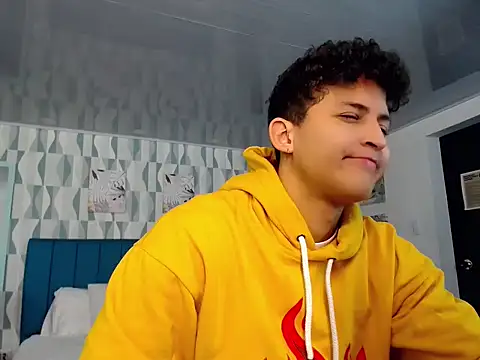 Snapshot of Axel_savage chatting on 2, 10, 2025 Axel savage online show from 2, 10, 2025