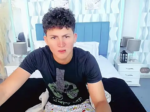 Snapshot of Axel_savage chatting on 25, 10, 2025 Axel savage online show from 25, 10, 2025