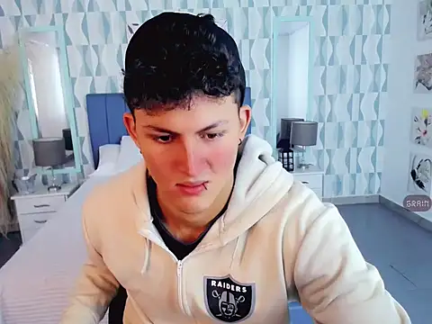 Snapshot of Axel_savage chatting on 27, 10, 2025 Axel savage online show from 27, 10, 2025